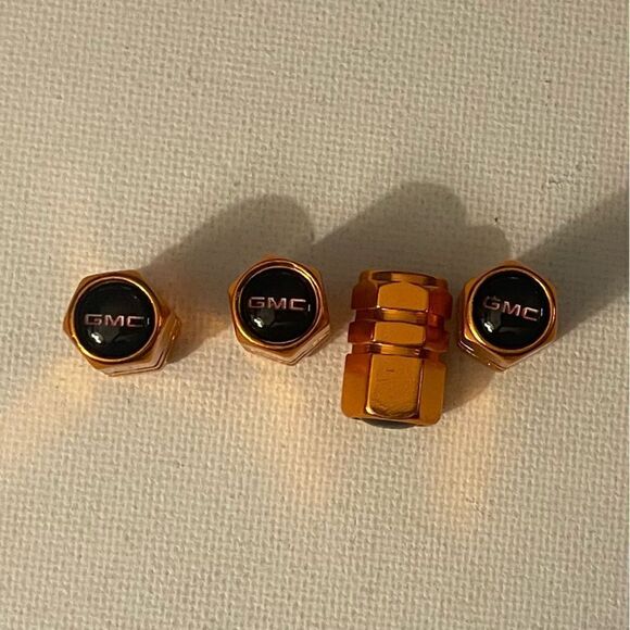 GMC Logo valve Stem caps in Gold set of 4 NWT - Picture 1 of 4